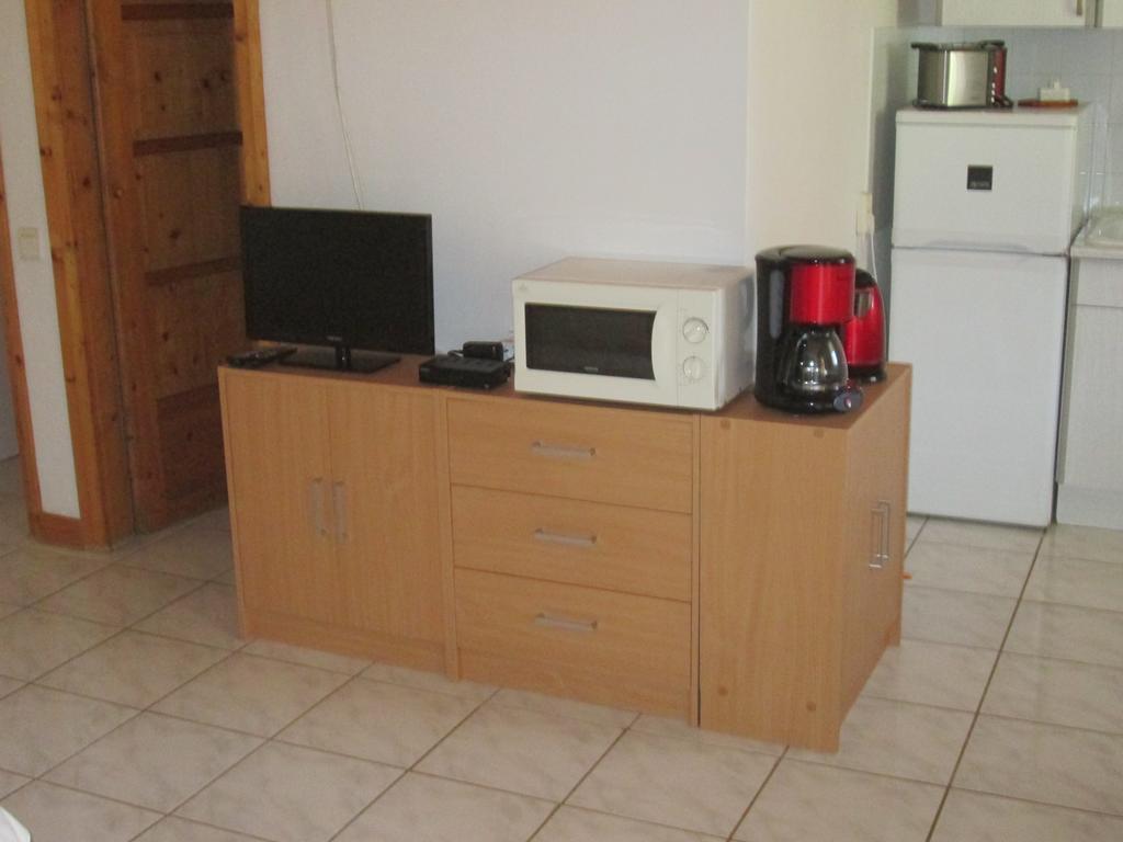 Fenyves Vendeghaz Apartment Balatonfenyves Exterior photo