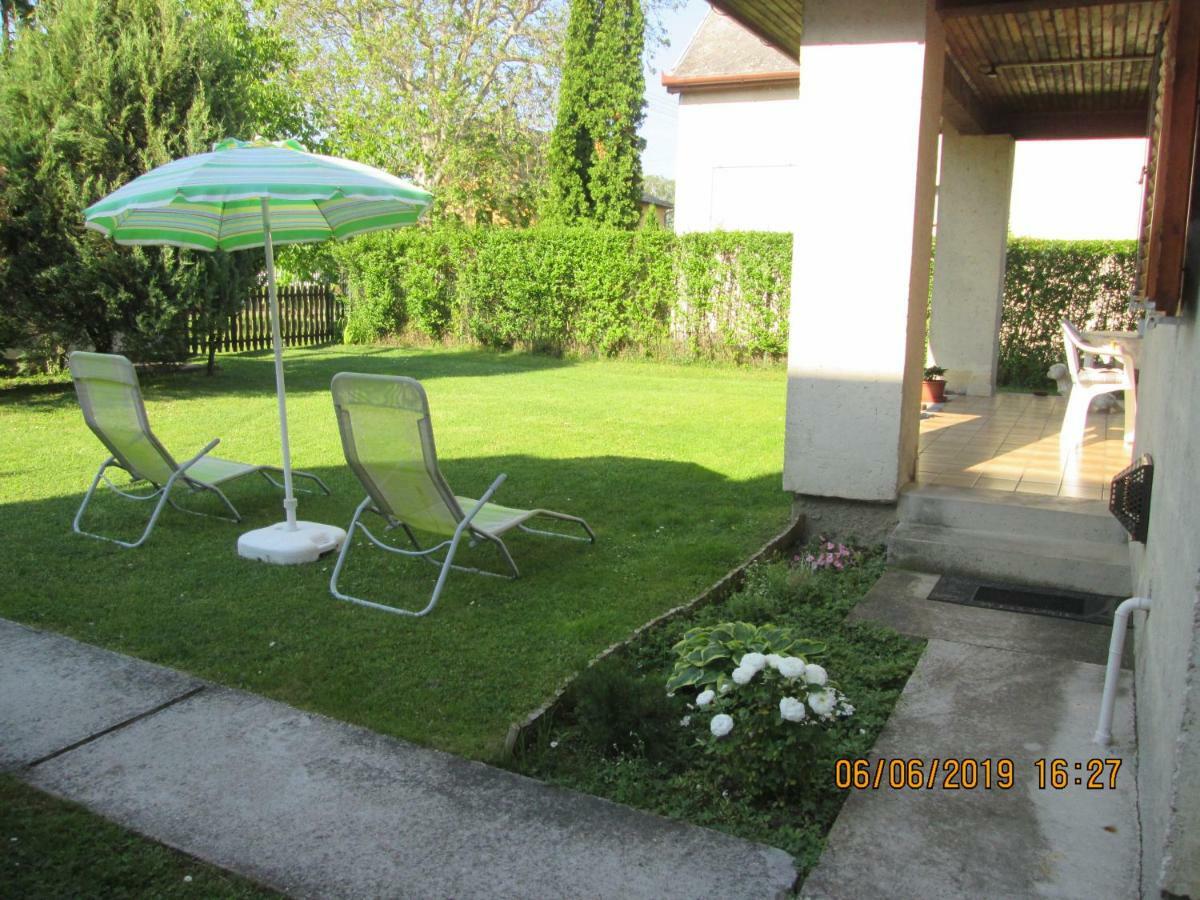 Fenyves Vendeghaz Apartment Balatonfenyves Exterior photo