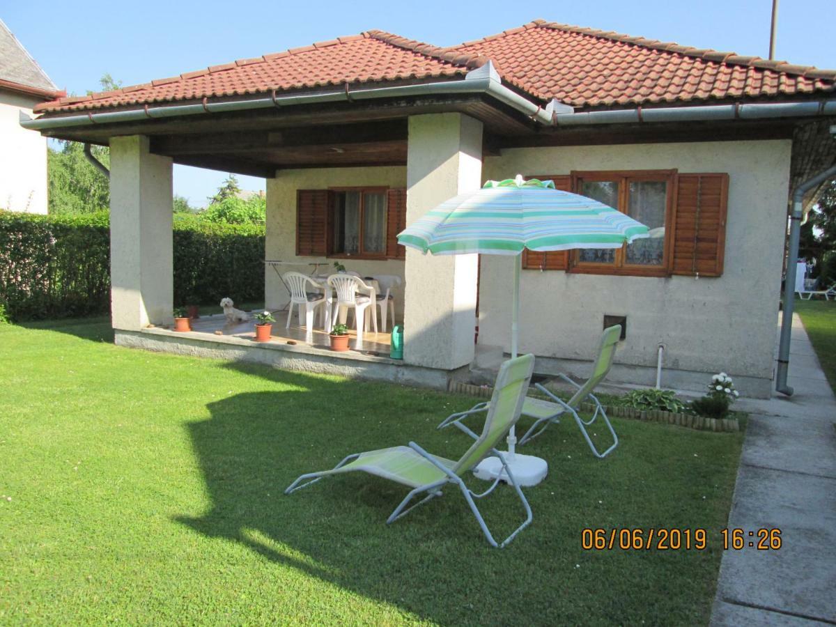 Fenyves Vendeghaz Apartment Balatonfenyves Exterior photo